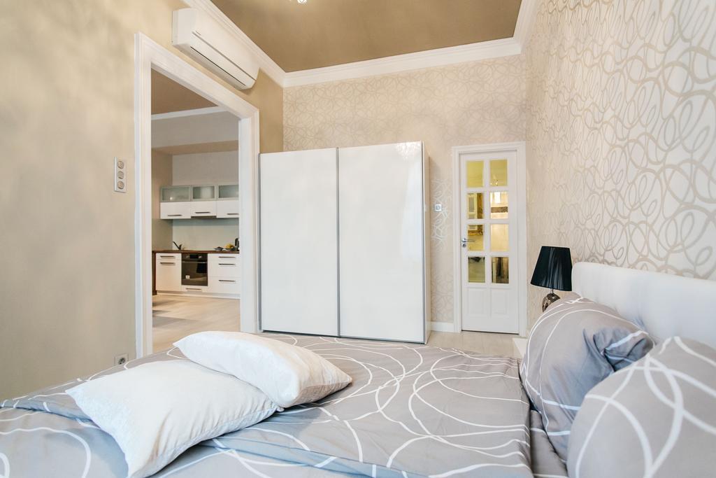 Parliment Luxury Apartment Будапеща Стая снимка